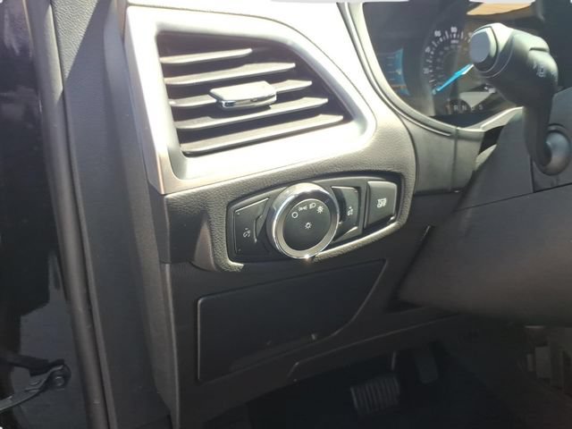 Used 2024 Ford Edge SEL AWD/4WD image 19