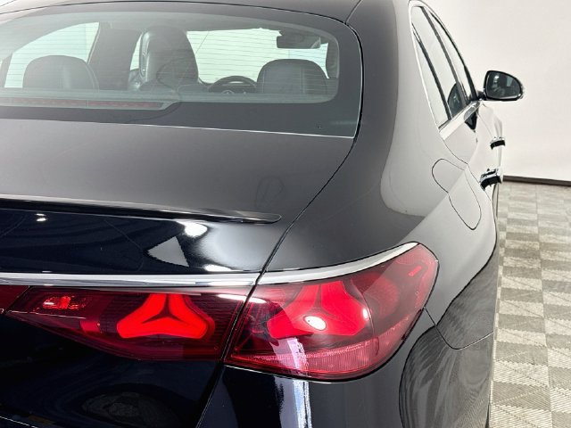 Used 2026 Mercedes-Benz E 350 Sedan w/ Winter Package image 33