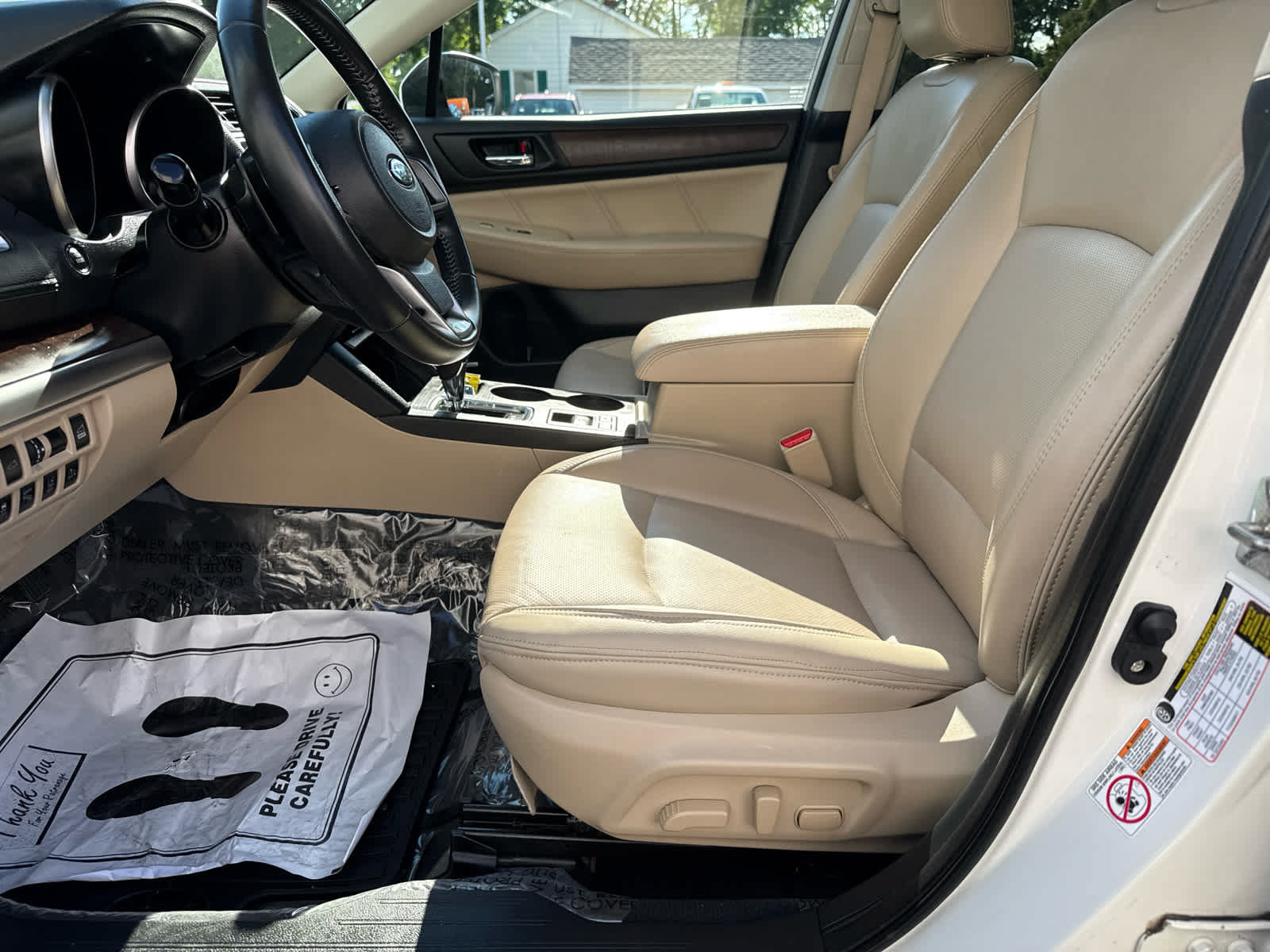 Used 2018 Subaru Outback 3.6R Limited AWD/4WD image 11