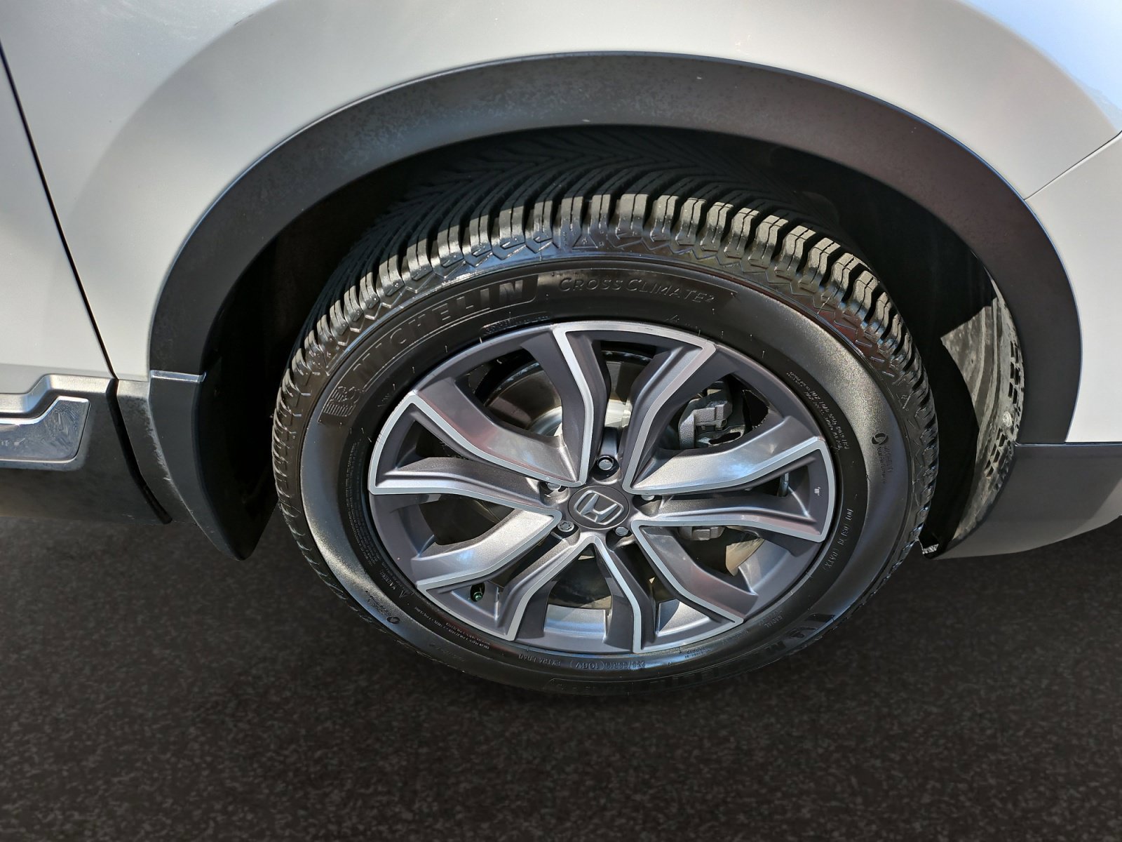 Used 2021 Honda CR-V Touring image 41