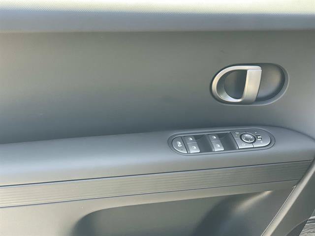 New 2026 Hyundai Ioniq 5 SEL RWD image 19
