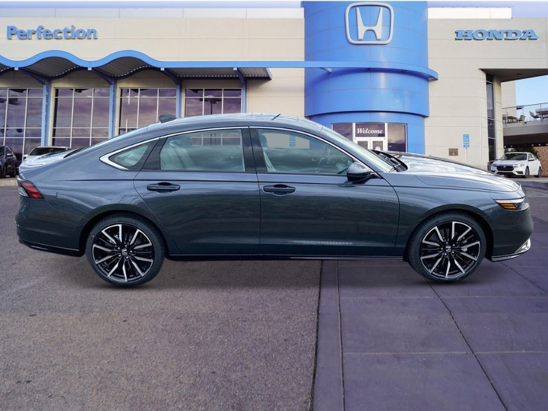 New 2025 Honda Accord Touring image 6