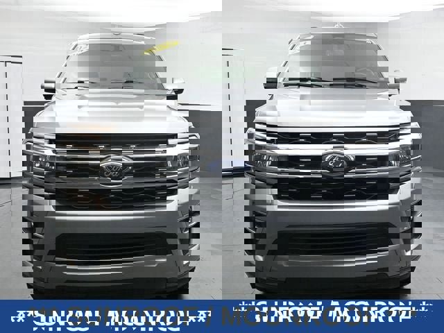 Used 2024 Ford Expedition Max Limited image 4