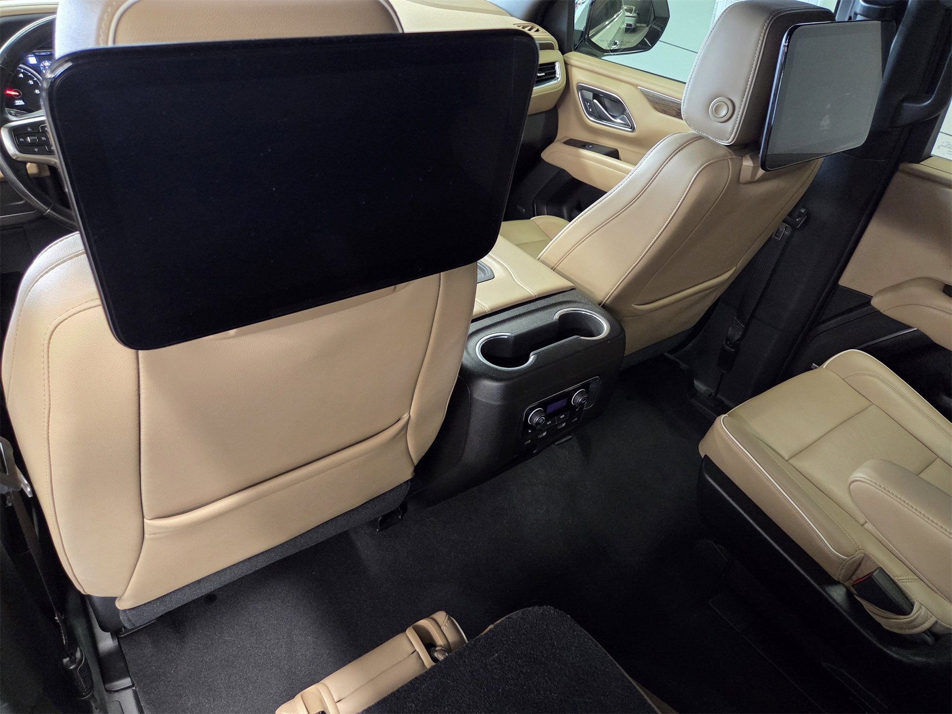 Used 2021 Chevrolet Tahoe Premier image 12