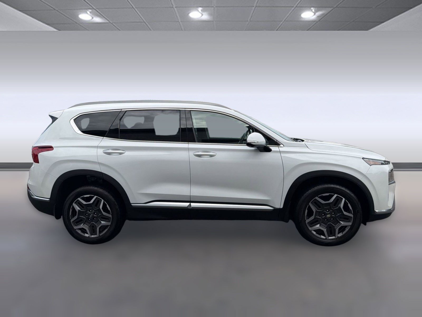 Used 2023 Hyundai Santa Fe Limited w/ Cargo Package AWD/4WD image 8