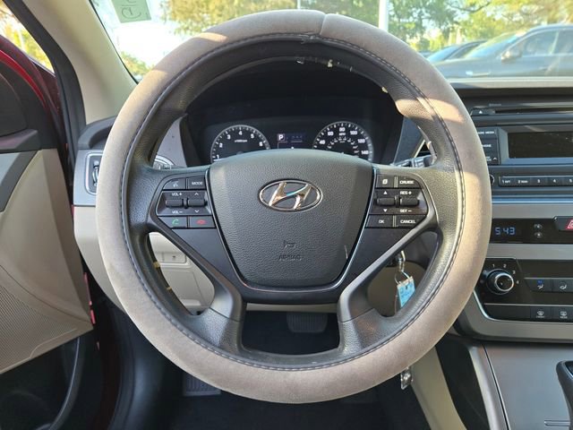 Used 2015 Hyundai Sonata SE FWD image 23