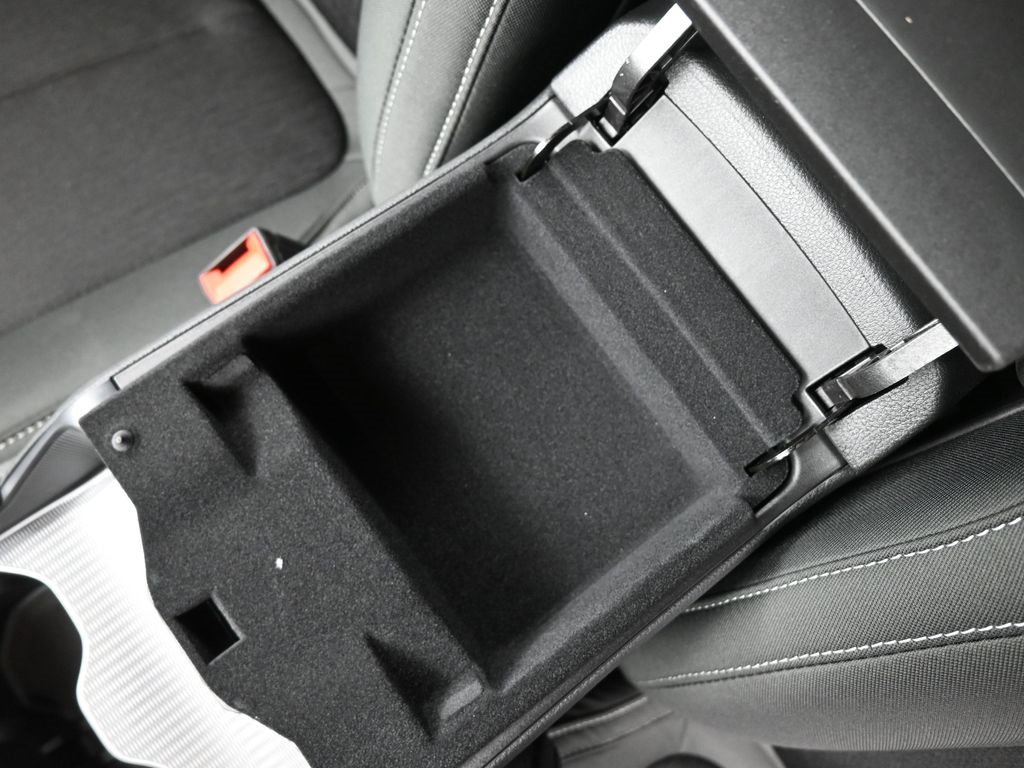 New 2025 Jeep Grand Cherokee L Laredo w/ Luxury Tech Group I image 33