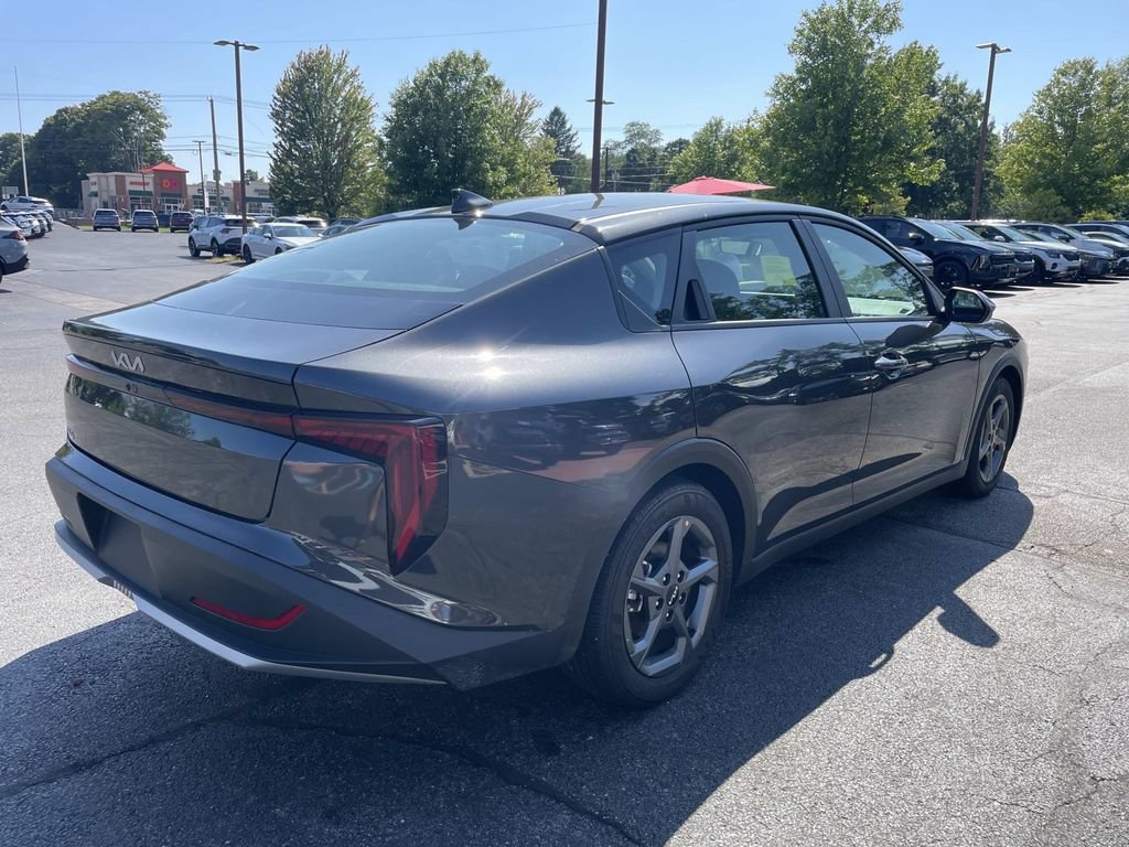 Used 2025 Kia K4 FWD image 7