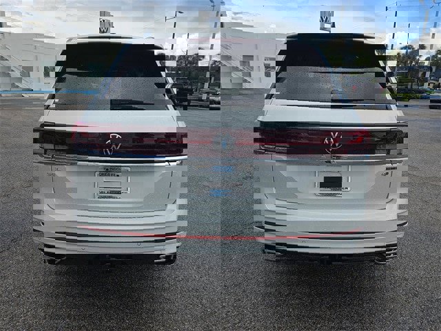 New 2026 Volkswagen Atlas SEL Premium R-Line image 6