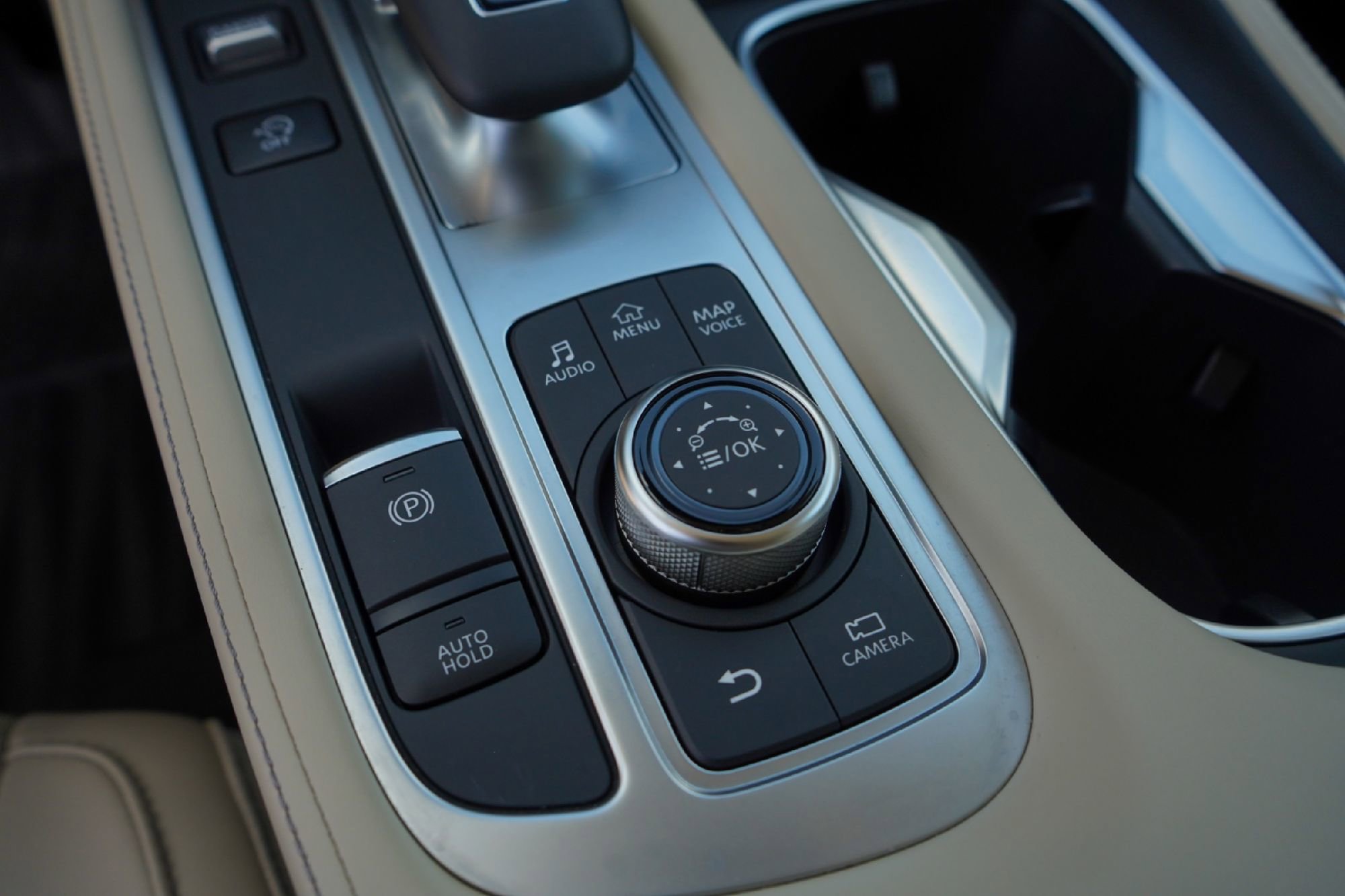 Certified 2025 INFINITI QX60 Sensory w/ Lighting Package (N94) image 14