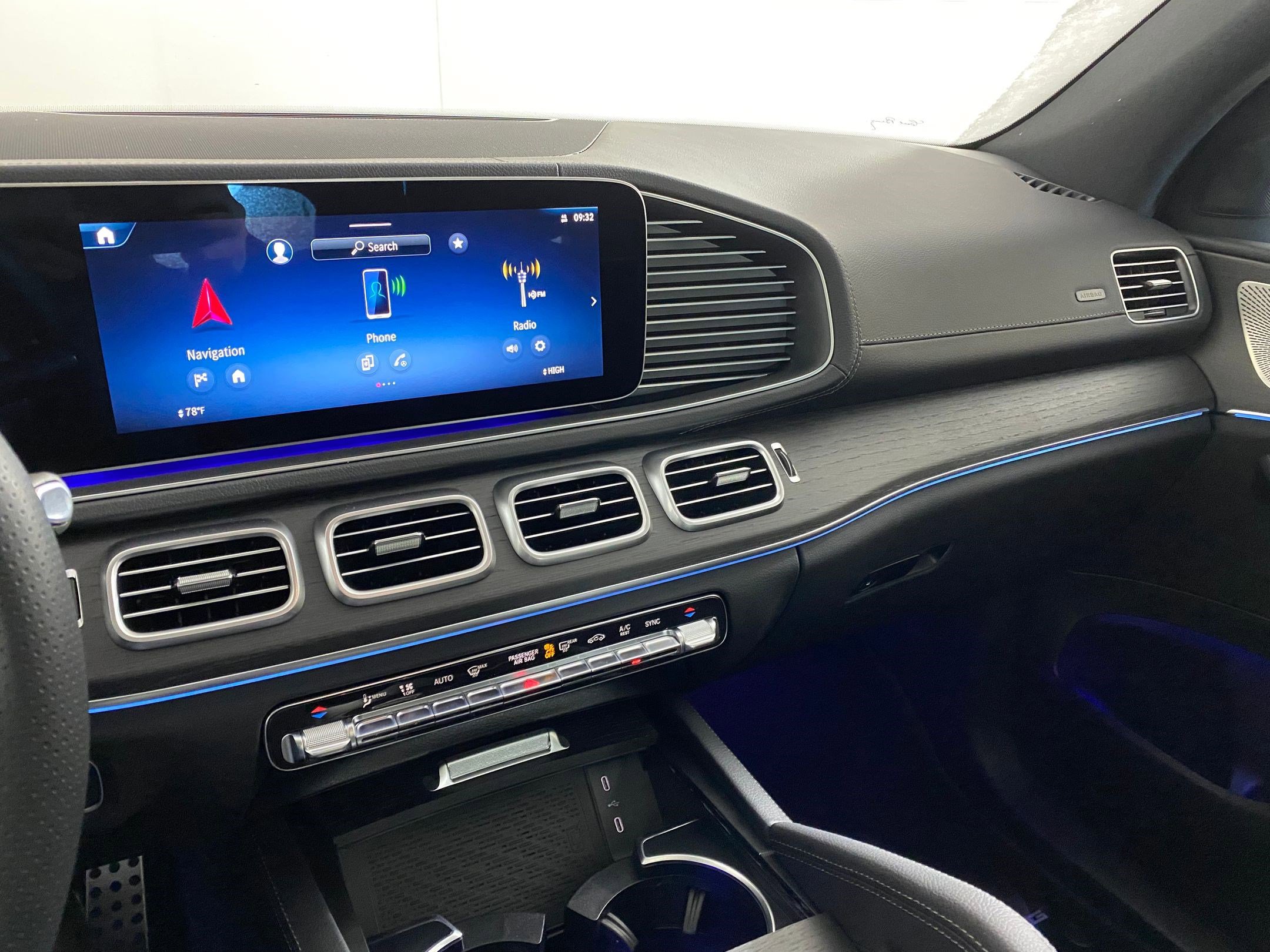 New 2026 Mercedes-Benz GLS 450 4MATIC image 24