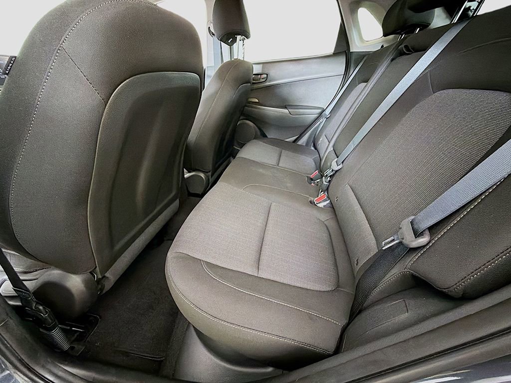 Used 2022 Hyundai Kona SEL image 21