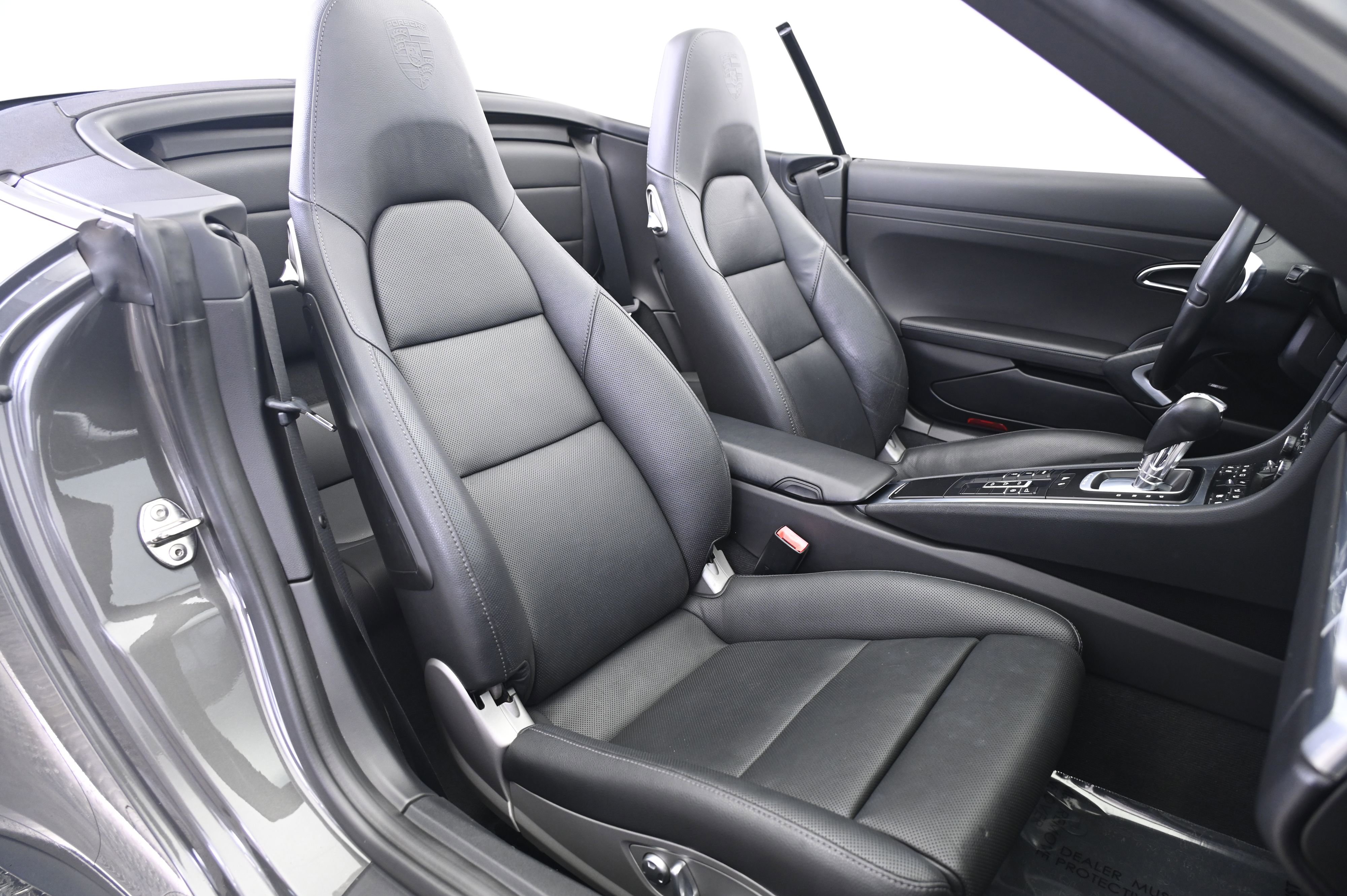 Used 2014 Porsche 911 Carrera 4S image 23