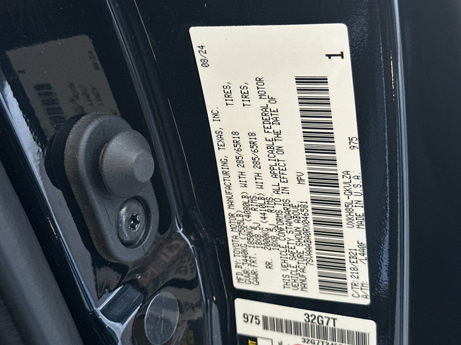 Used 2024 Toyota Sequoia TRD Pro AWD/4WD image 29