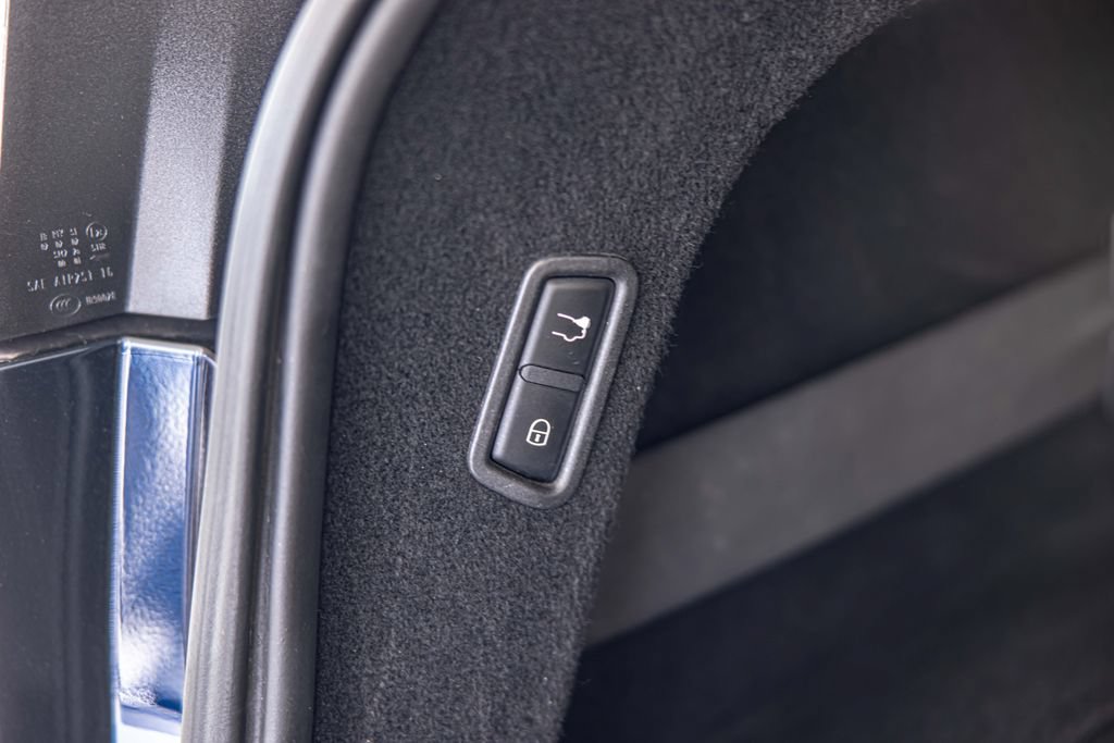 Used 2019 Maserati Levante S GranSport AWD/4WD image 18