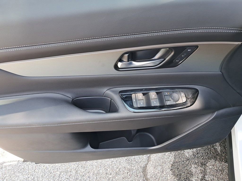 New 2025 Nissan Murano SL w/ Cargo Package image 11