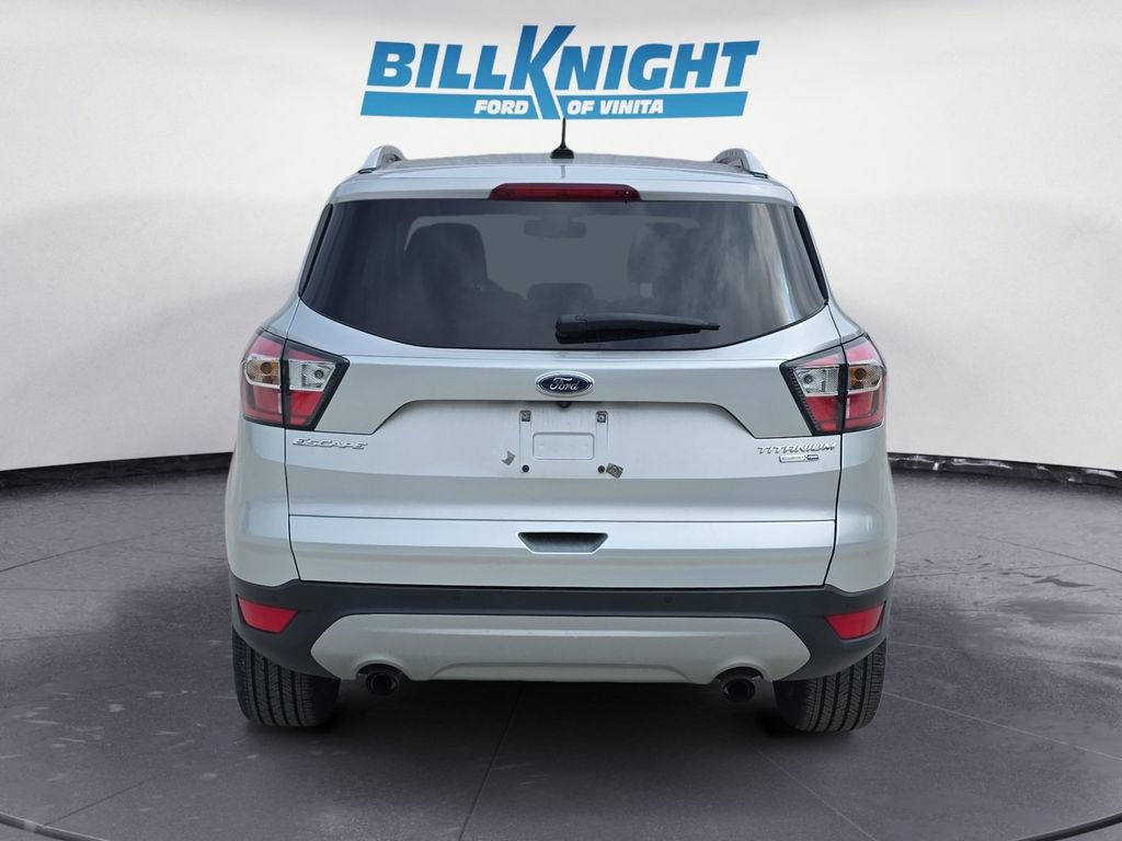Used 2017 Ford Escape Titanium AWD/4WD image 4