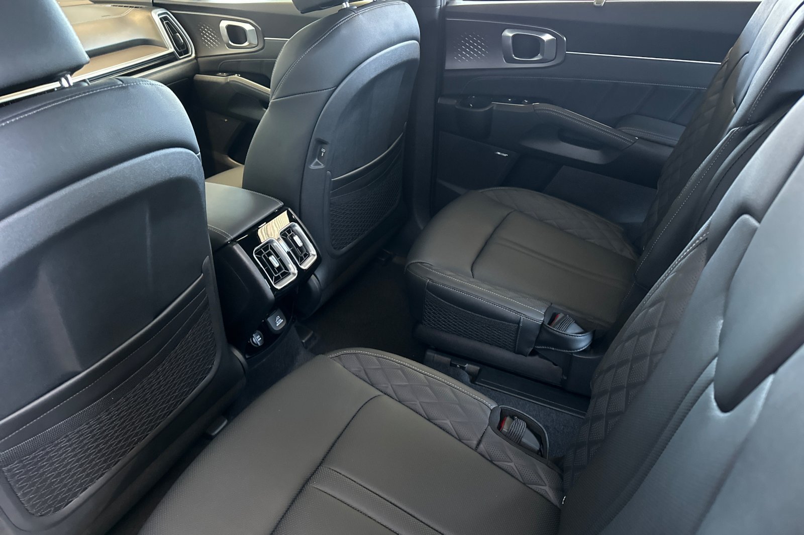 New 2026 Kia Sorento SX Prestige AWD/4WD image 12