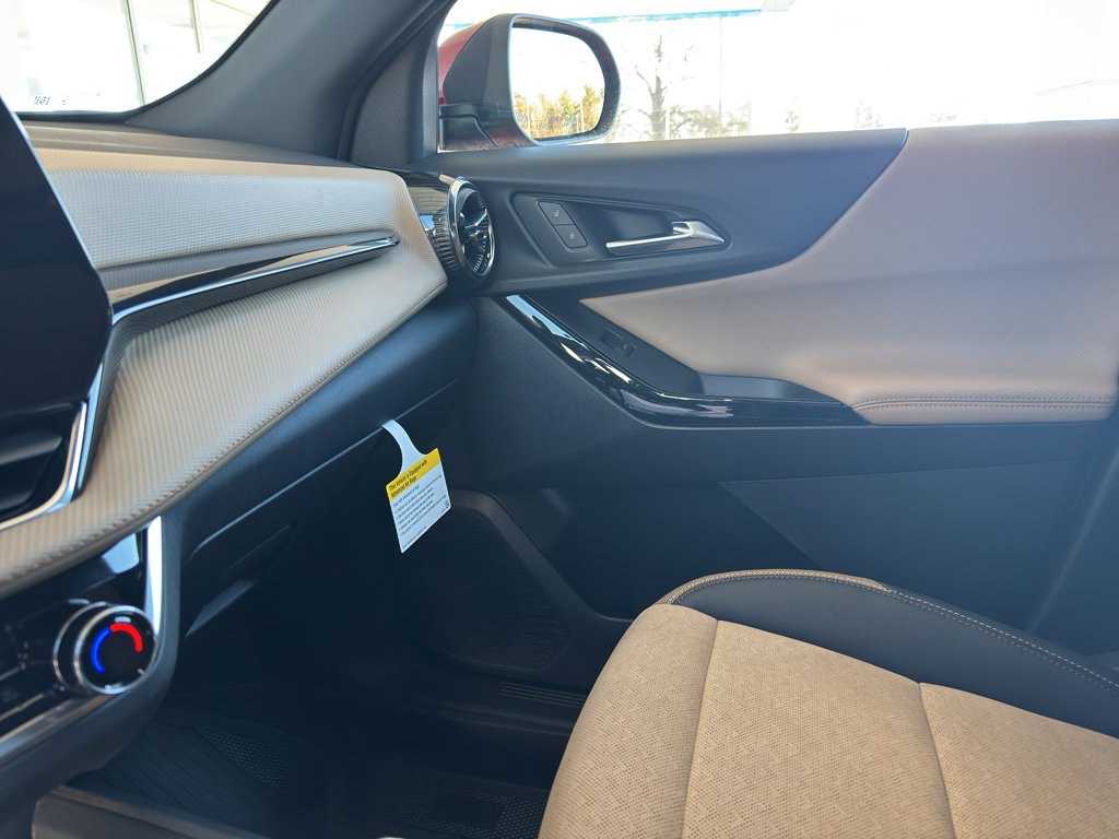 New 2026 Chevrolet Equinox ACTIV w/ Convenience Package III image 18