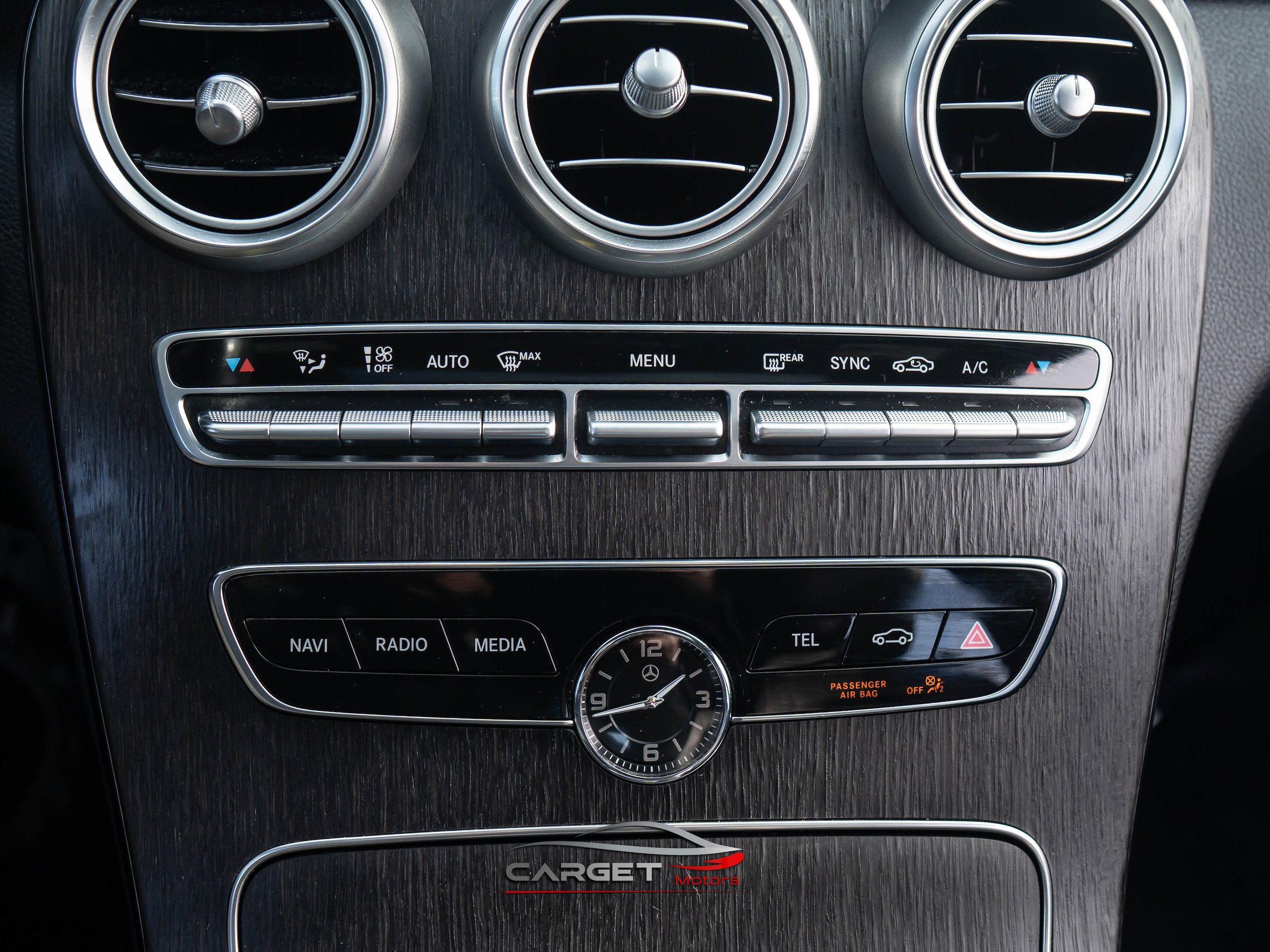 Used 2020 Mercedes-Benz C 300 4MATIC Sedan image 34