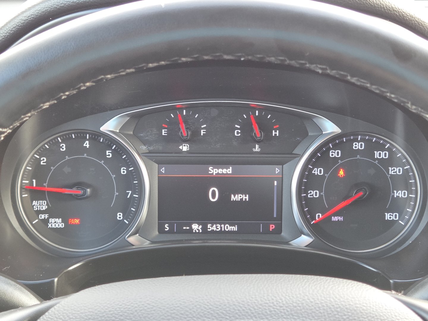 Used 2024 GMC Terrain SLT w/ Tech Package FWD image 29