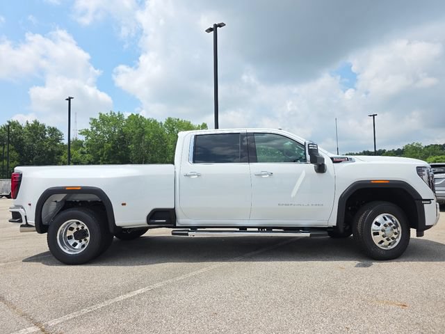 New 2026 GMC Sierra 3500 Denali w/ Denali Reserve Package AWD/4WD image 18