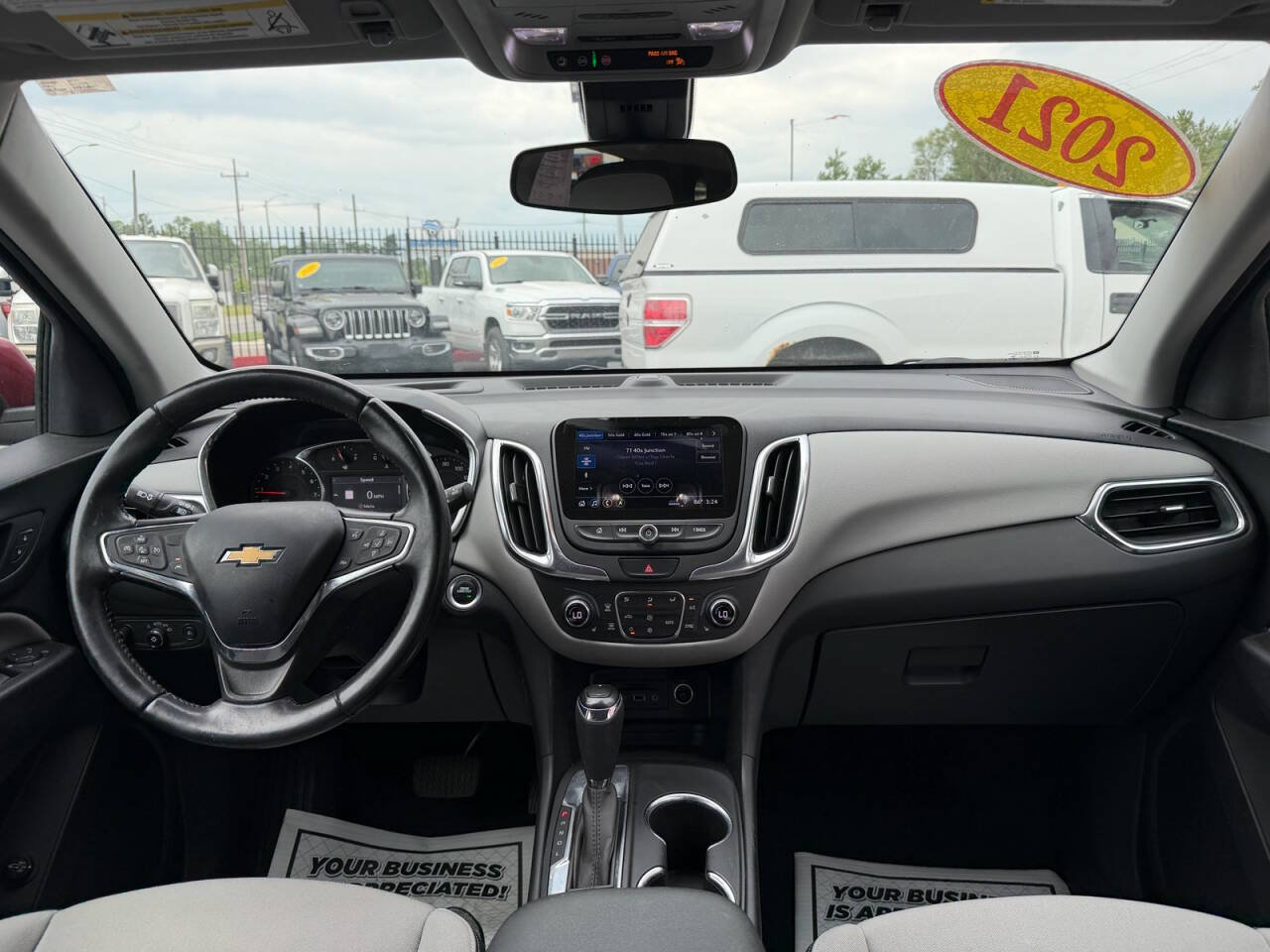 Used 2021 Chevrolet Equinox LT FWD image 24