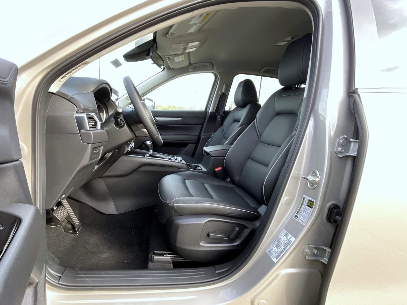 New 2025 MAZDA CX-5 AWD 2.5 S w/ Select Package image 11