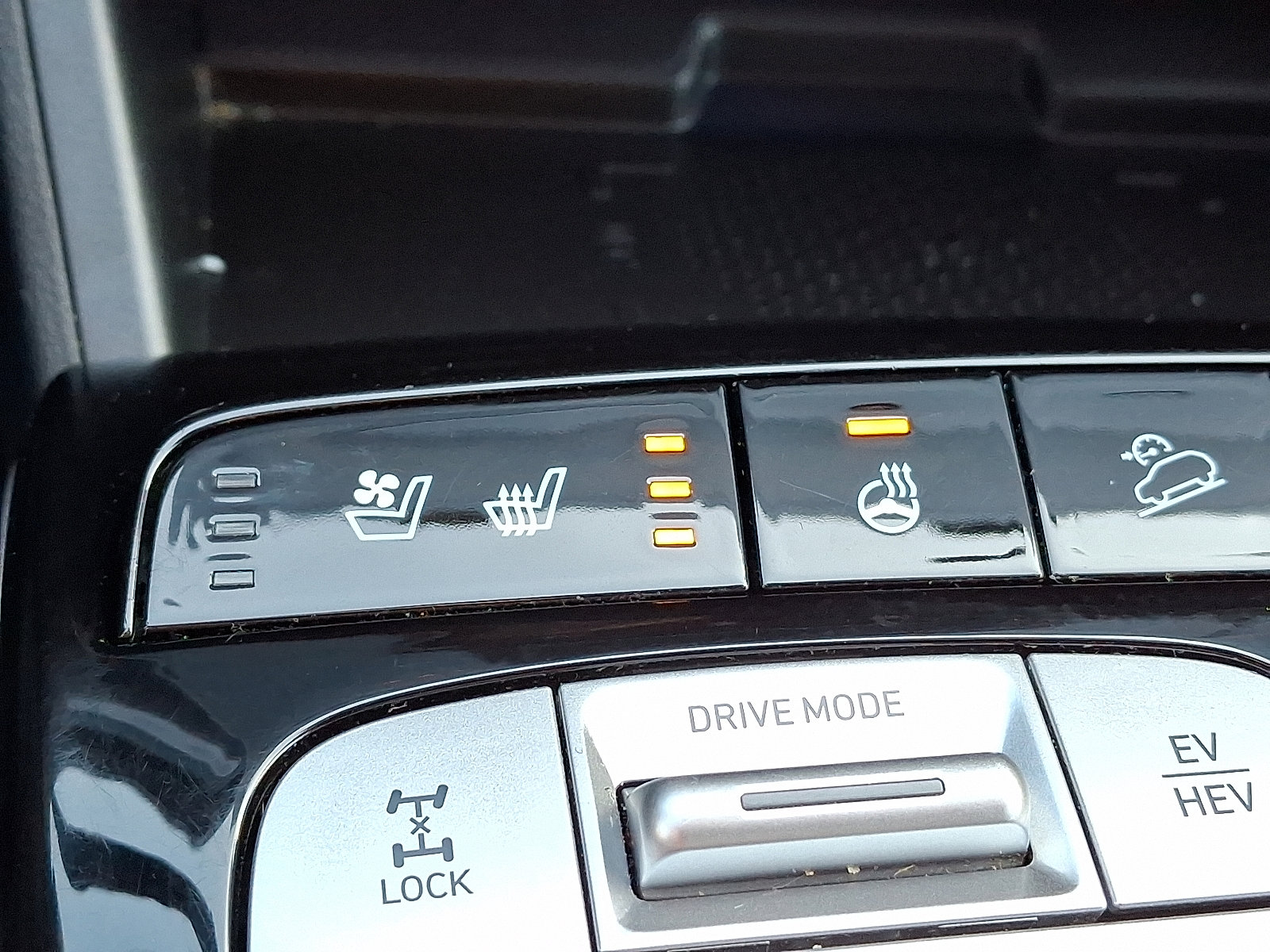 Certified 2024 Hyundai Tucson Limited image 24