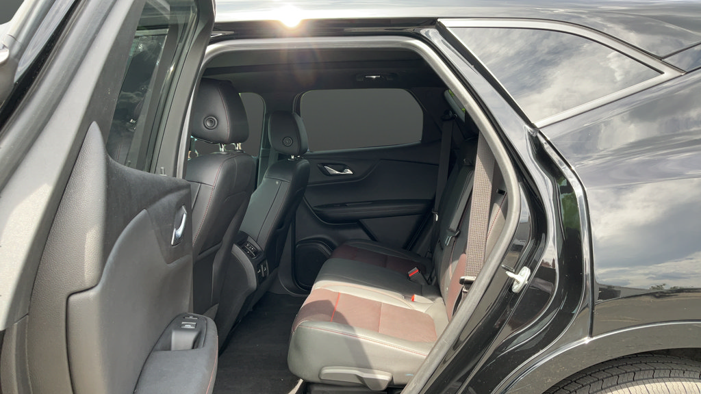 Certified 2020 Chevrolet Blazer RS AWD/4WD image 19