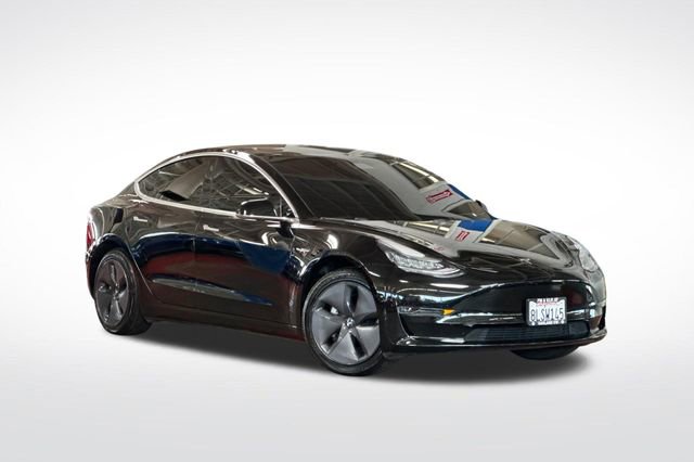 Used 2019 Tesla Model 3 Mid Range RWD image 2