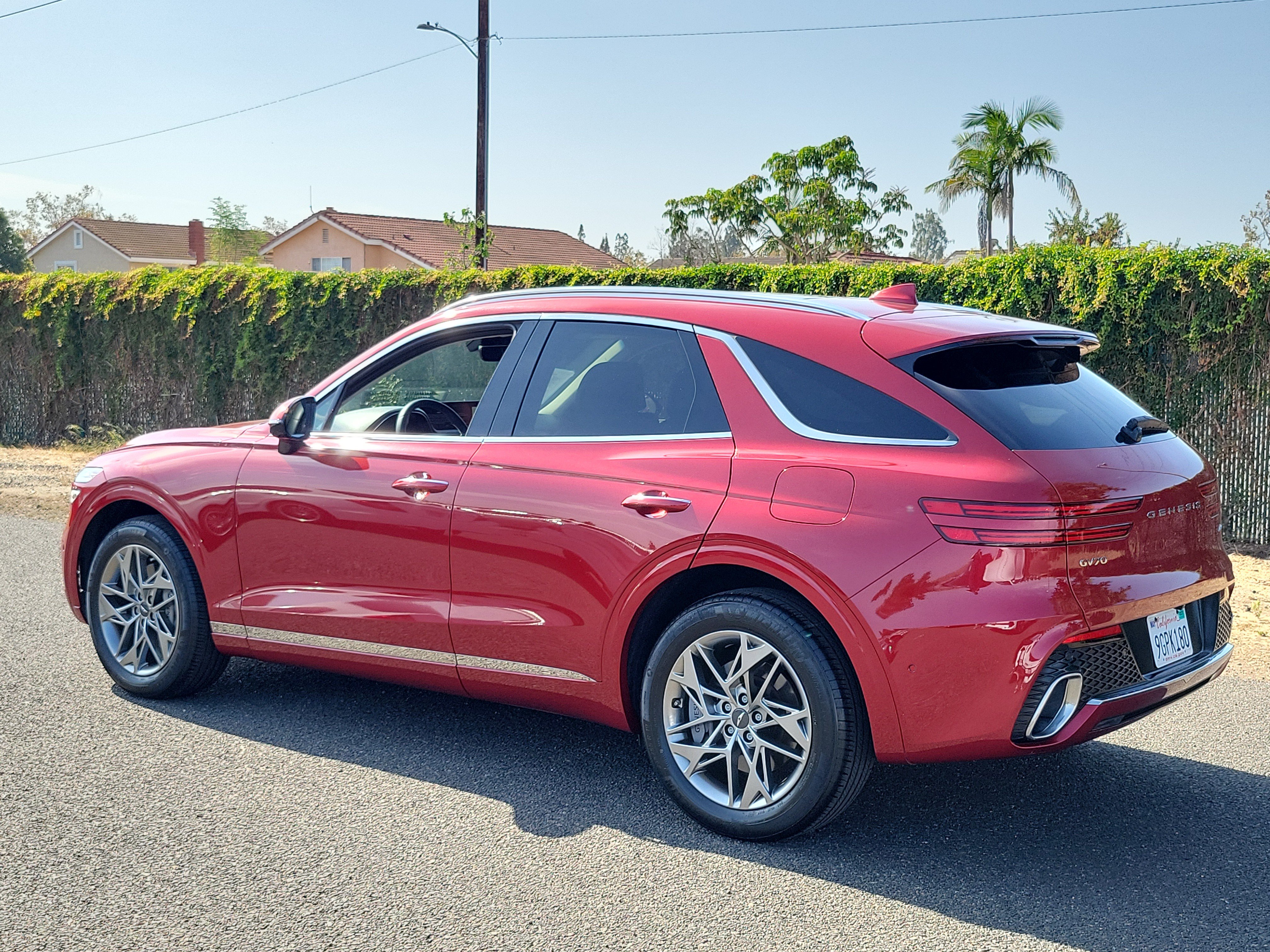 Certified 2023 Genesis GV70 2.5T w/ Advanced Package AWD/4WD image 29