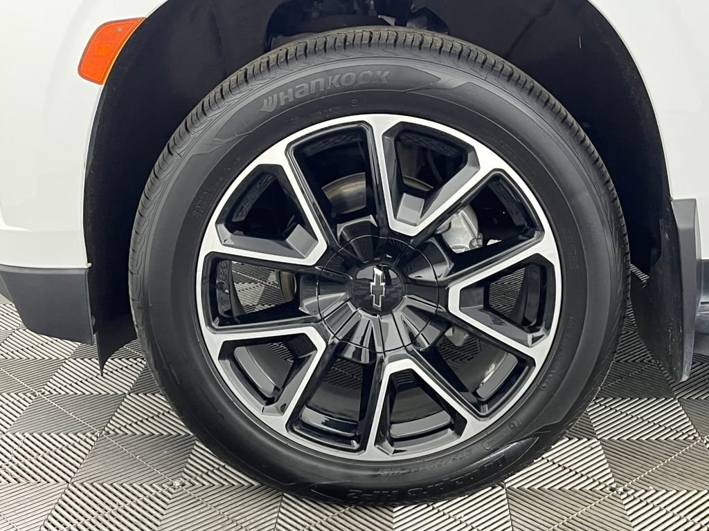 Used 2021 Chevrolet Tahoe RST w/ Luxury Package image 21
