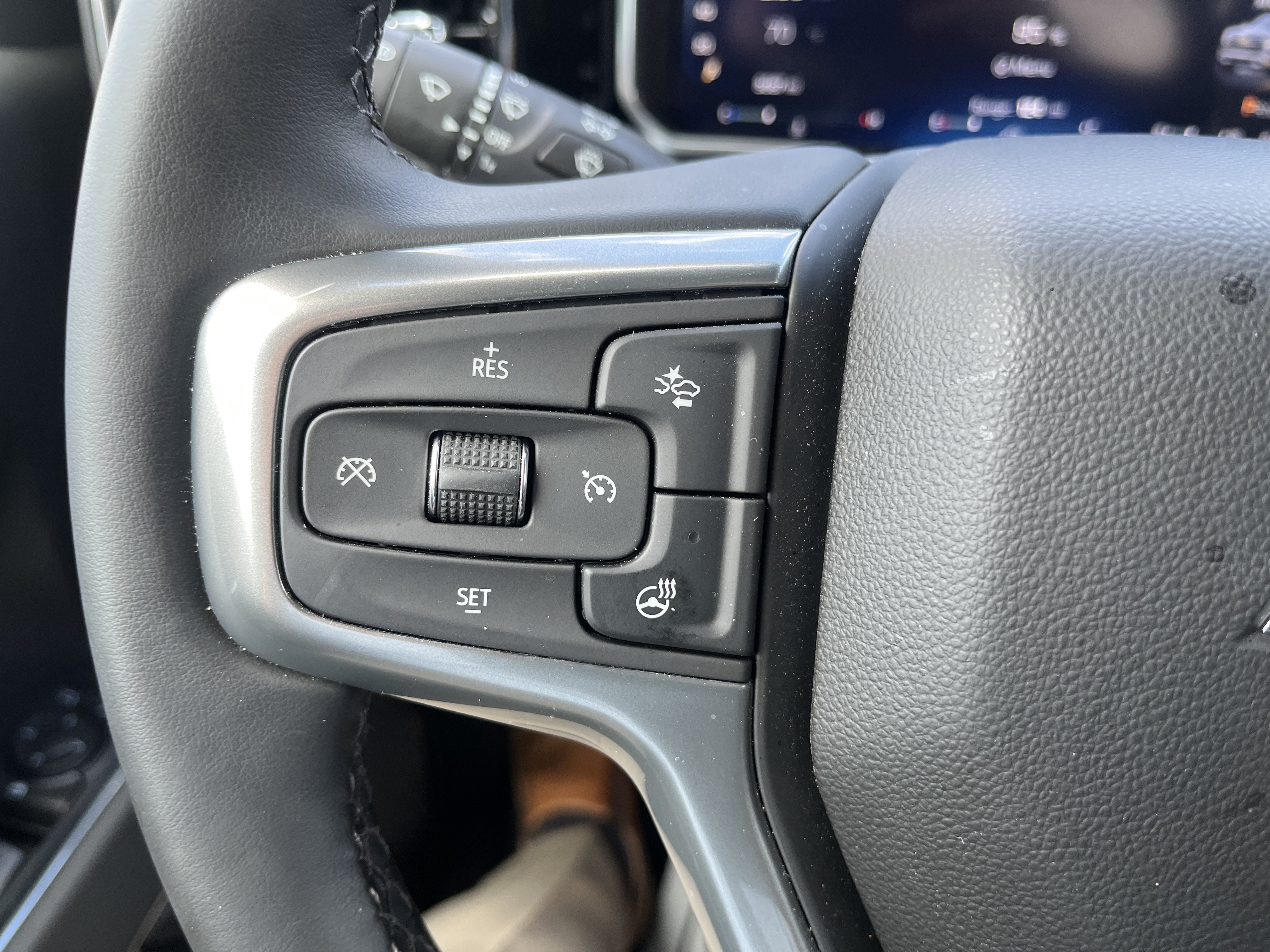 Used 2026 Chevrolet Silverado 1500 RST w/ RST Select Package AWD/4WD image 19