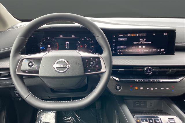 Used 2025 Nissan Murano SV AWD/4WD image 11
