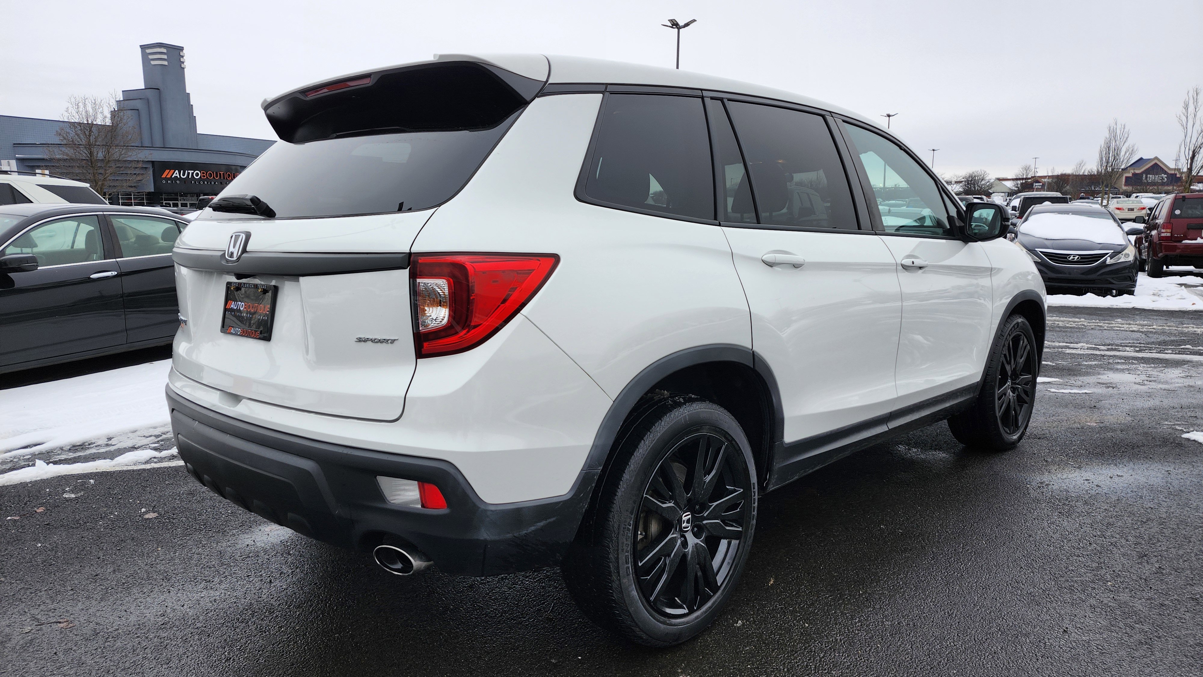 Used 2021 Honda Passport Sport image 16