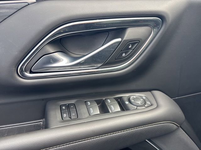 Used 2023 GMC Yukon SLT image 18