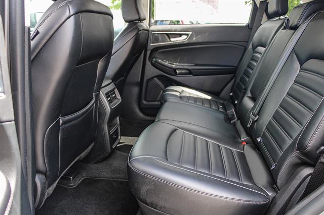 Used 2023 Ford Edge SEL image 18