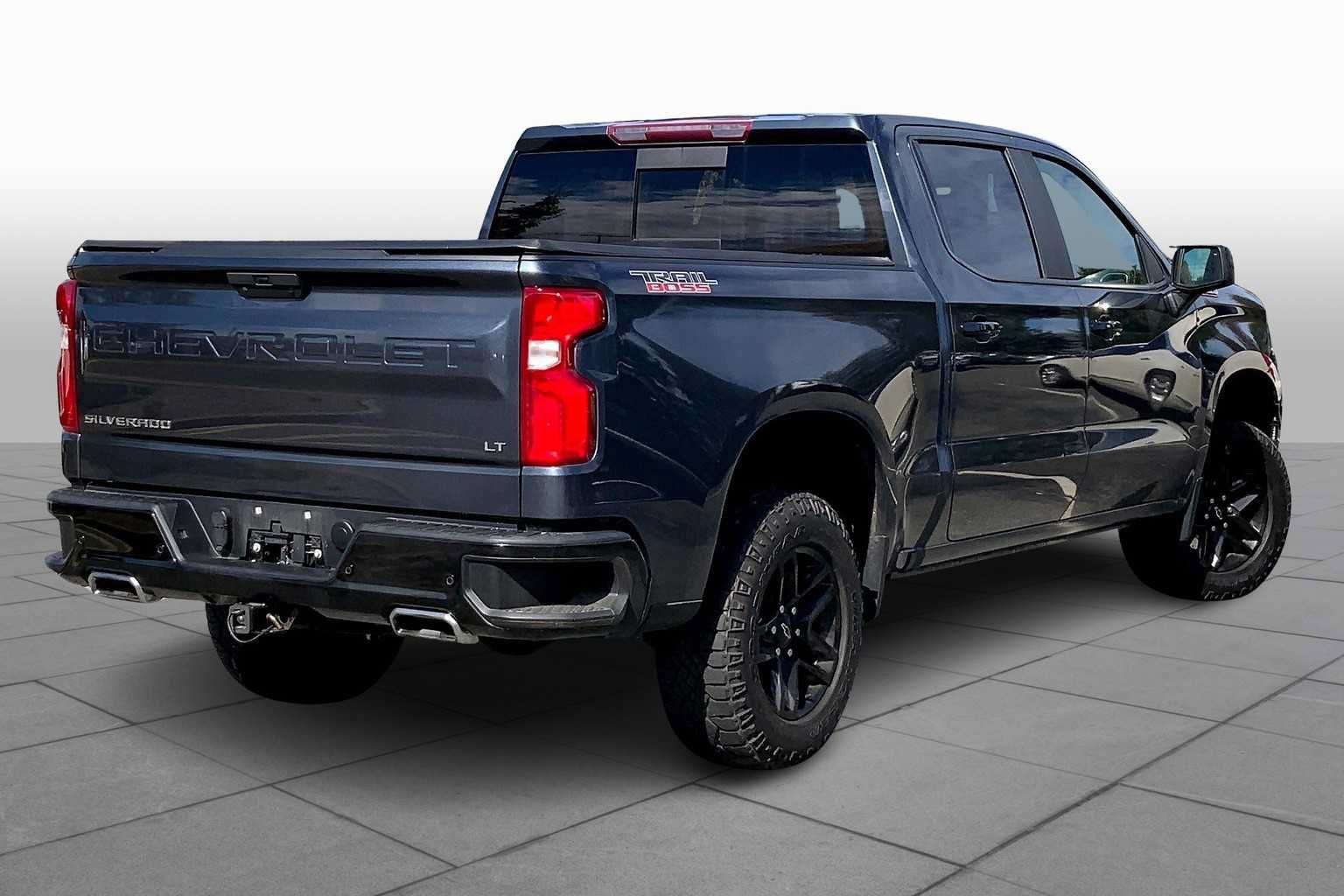 Used 2021 Chevrolet Silverado 1500 LT Trail Boss w/ Convenience Package II AWD/4WD image 13