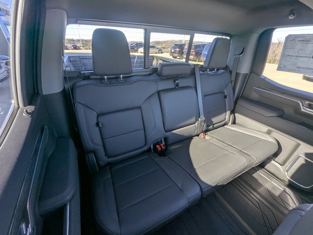 New 2026 Chevrolet Silverado 1500 LTZ w/ Technology Package image 17