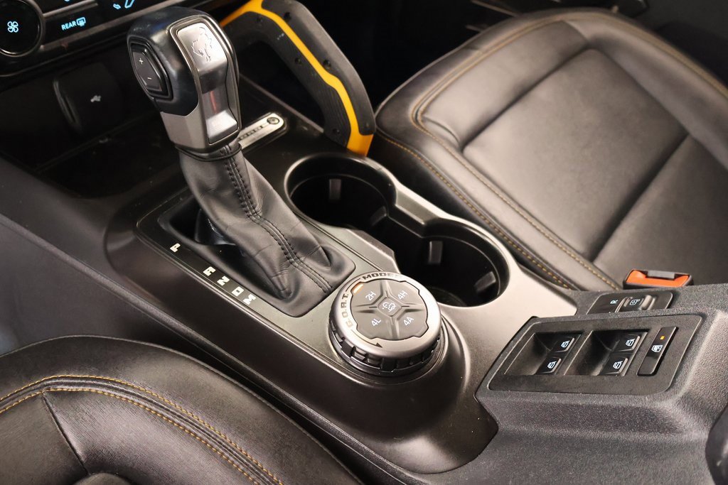 Used 2021 Ford Bronco Badlands image 8