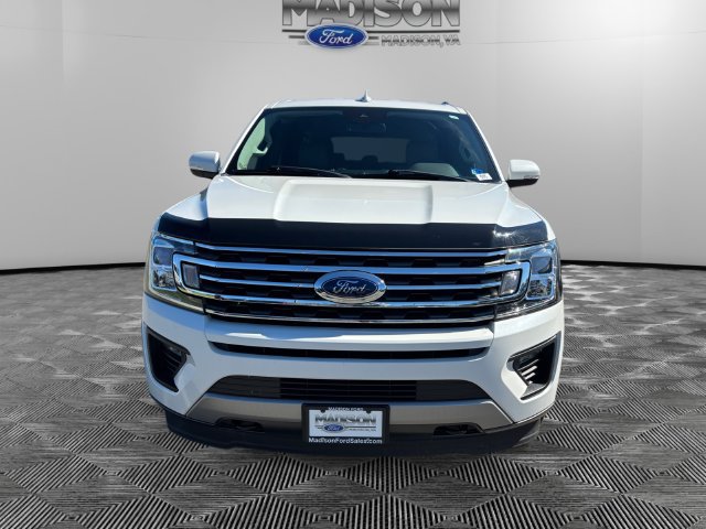 Used 2020 Ford Expedition Max XLT w/ Equipment Group 202A AWD/4WD image 8