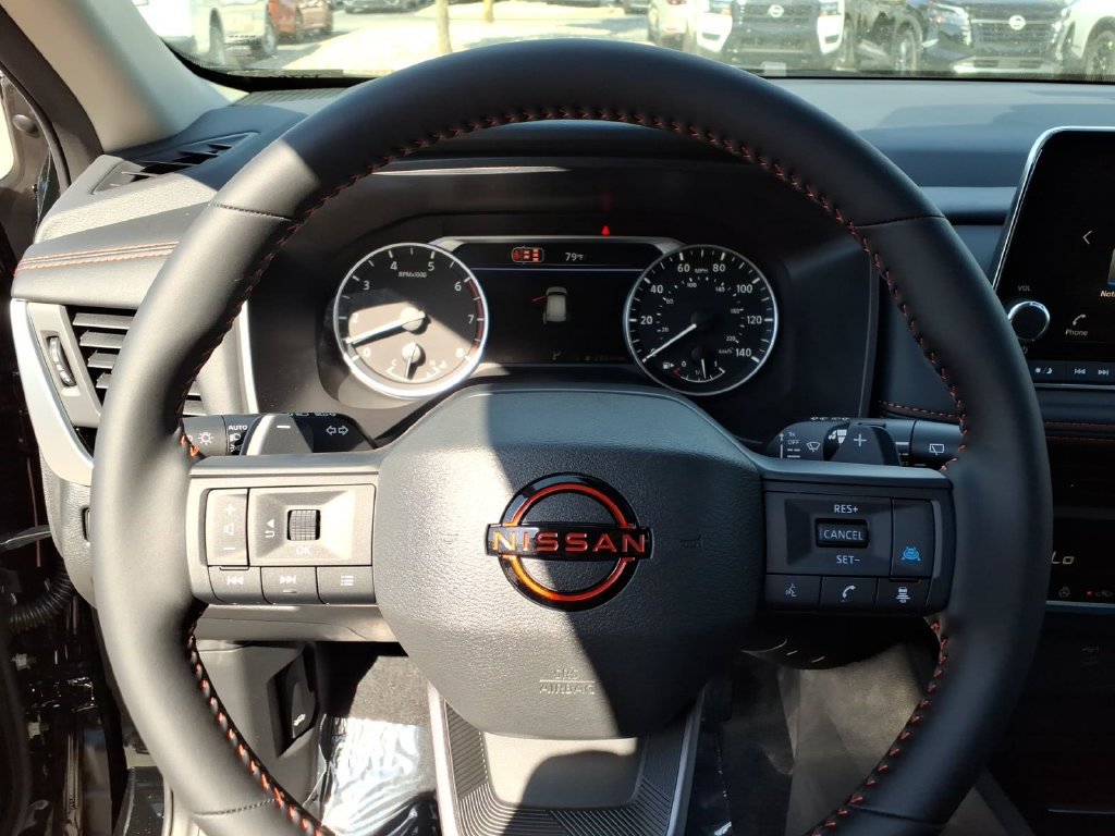 New 2027 Nissan Rogue SV AWD/4WD image 24