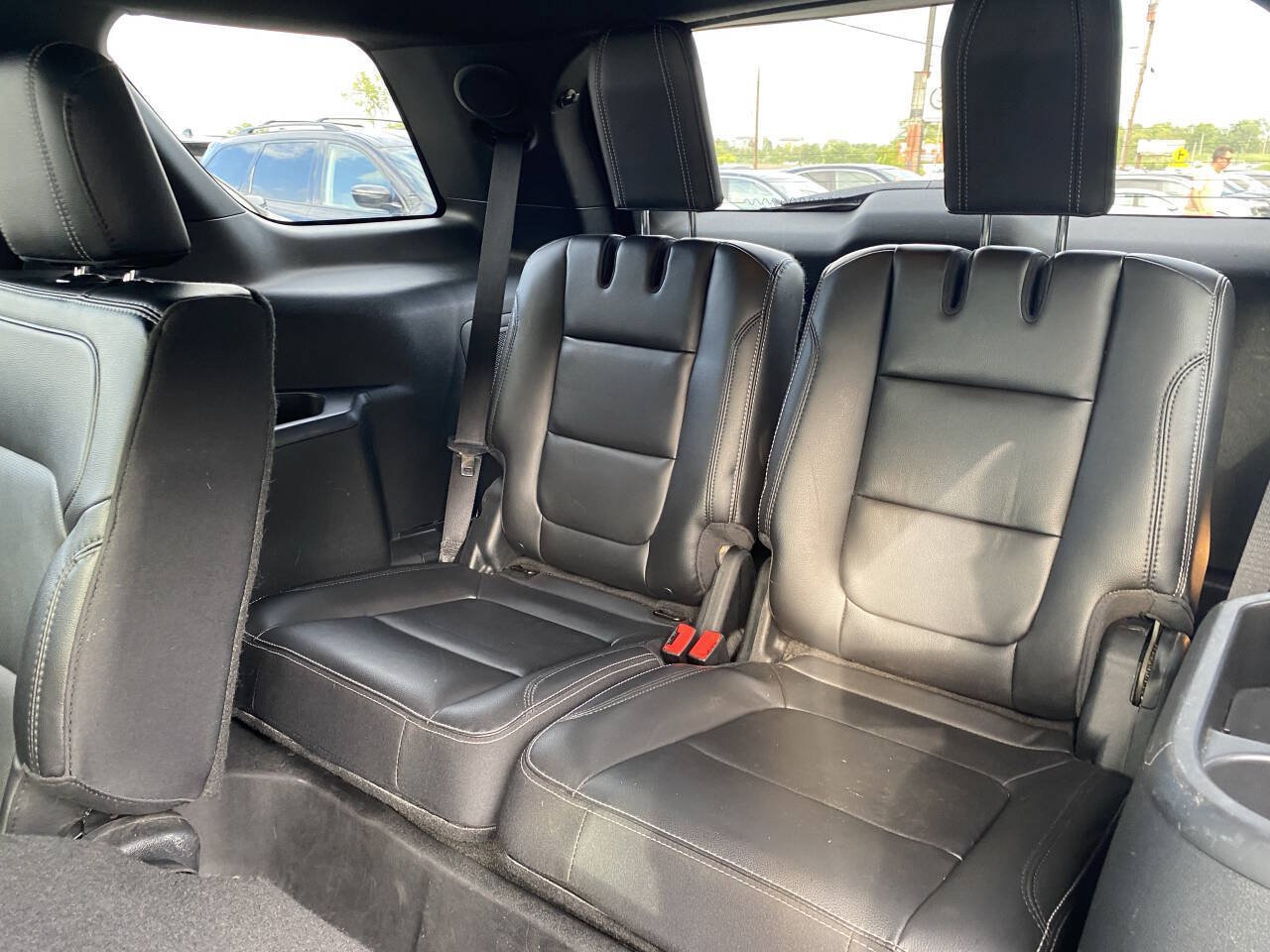 Used 2017 Ford Explorer Limited AWD/4WD image 16