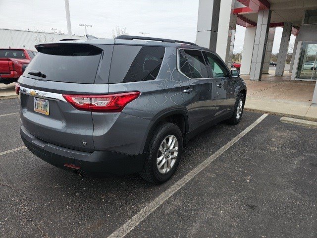 Used 2020 Chevrolet Traverse LT image 16