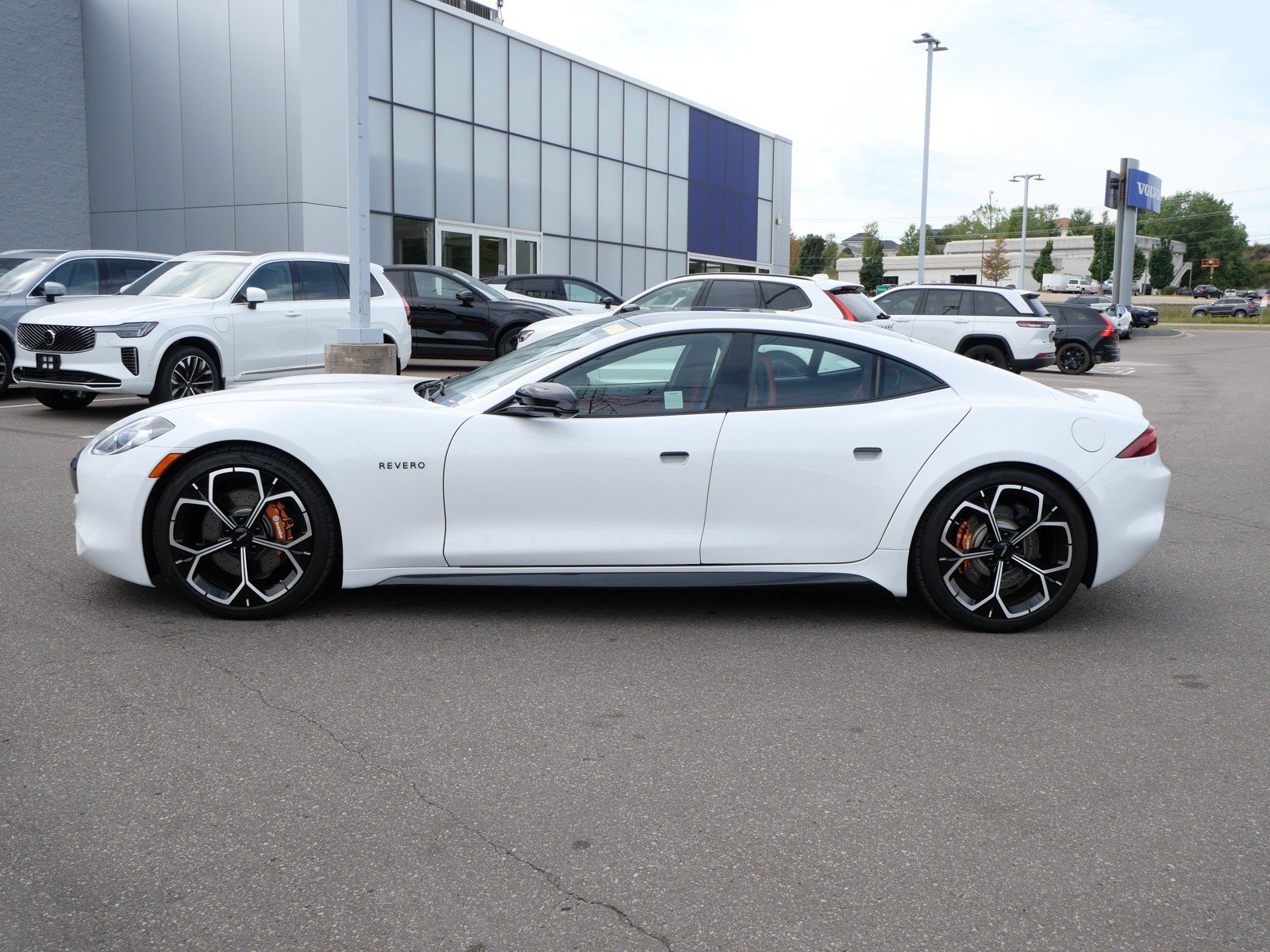 Used 2025 Karma Revero Luxury RWD image 4