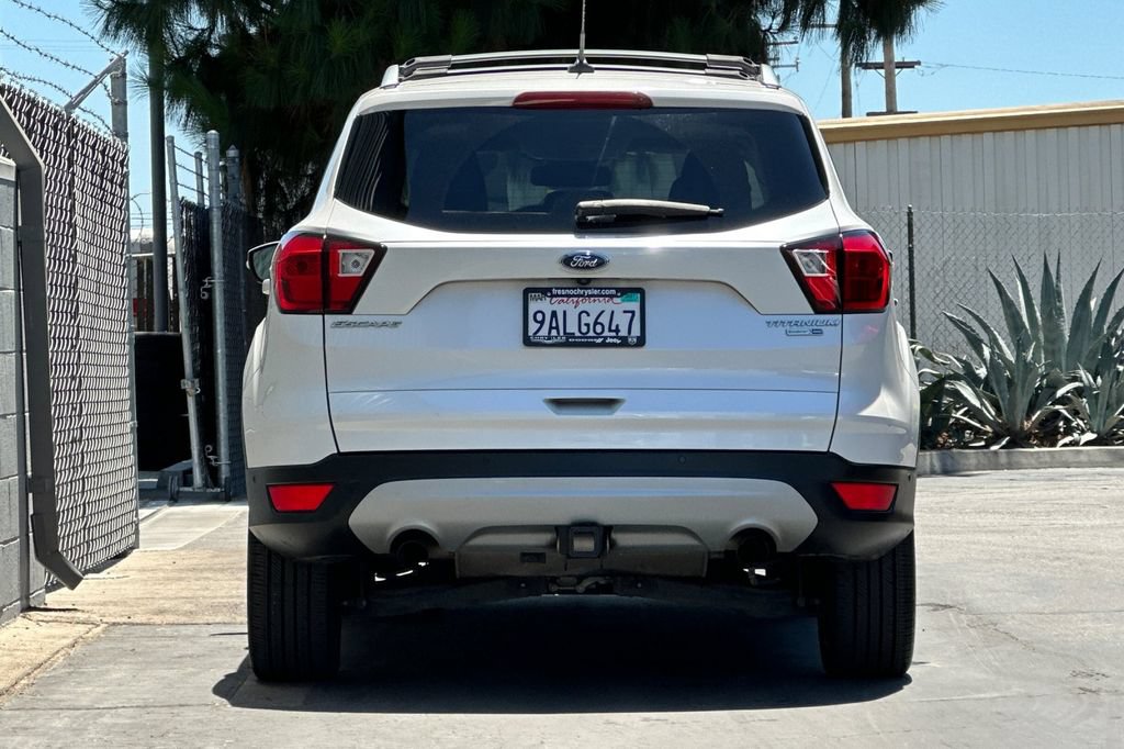 Used 2019 Ford Escape Titanium AWD/4WD image 5