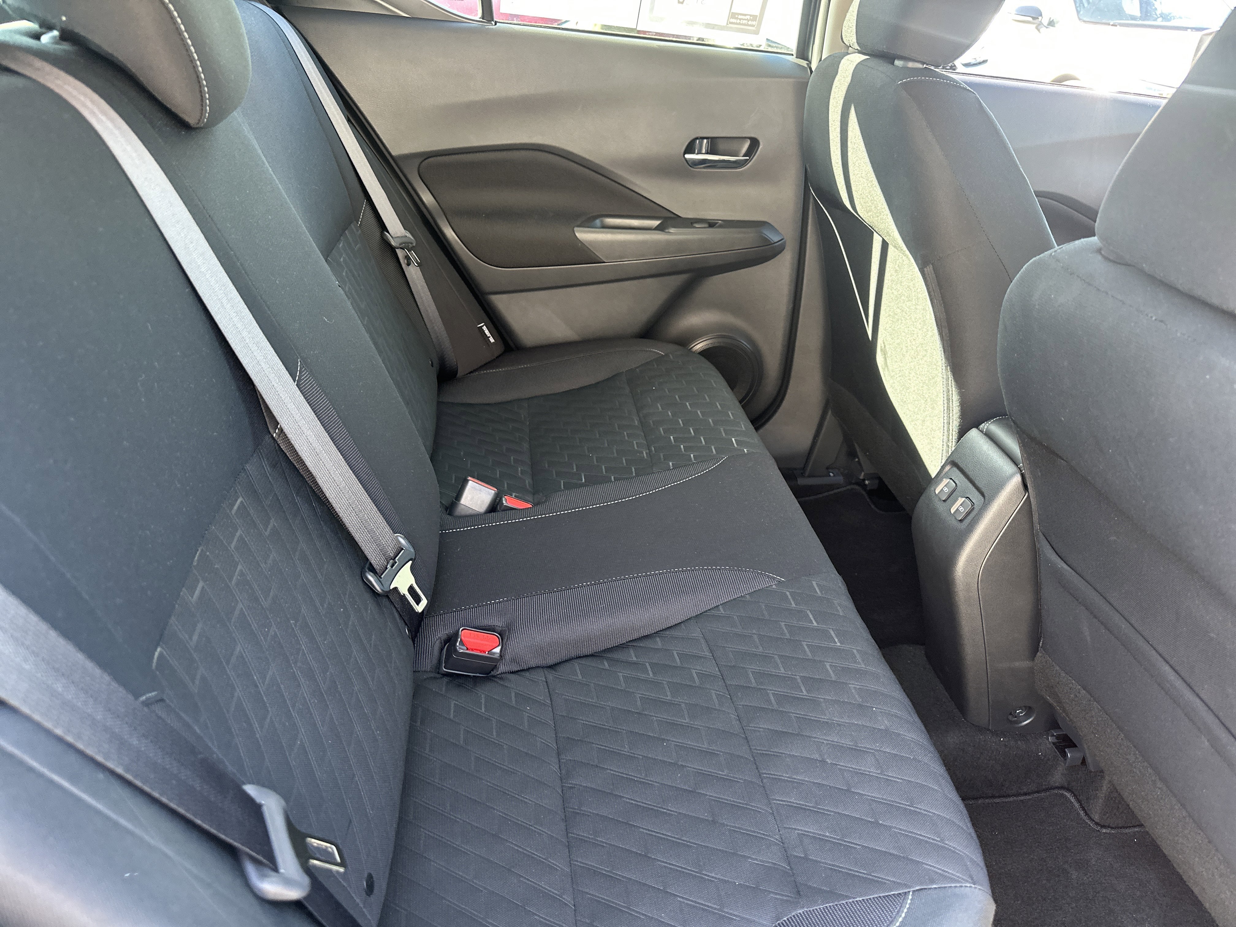 Used 2024 Nissan Kicks SV w/ Interior Electronics Package FWD image 14