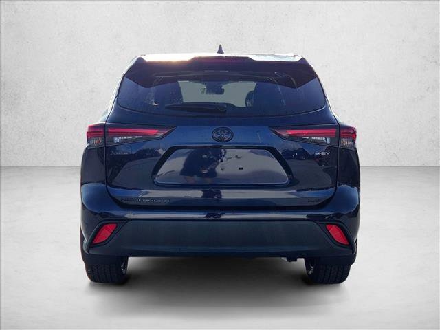 New 2026 Toyota Highlander XLE AWD/4WD image 8