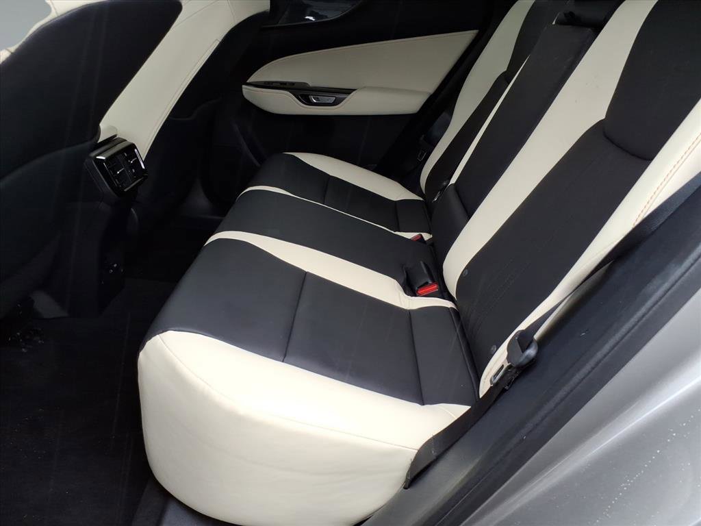 Used 2024 Lexus NX 350 AWD image 9